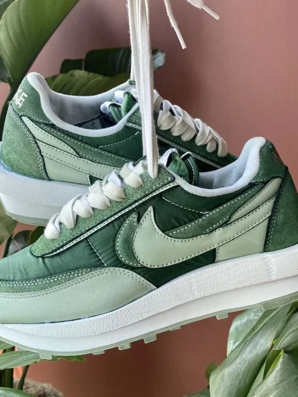 Nike LD Waffle Sacai White Nylons additional