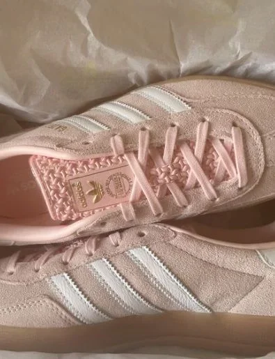 Adidas Gazelle additional