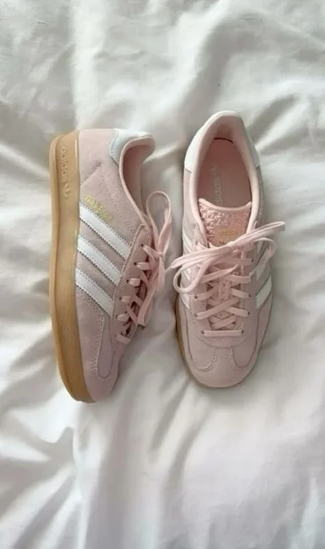 Adidas Gazelle additional